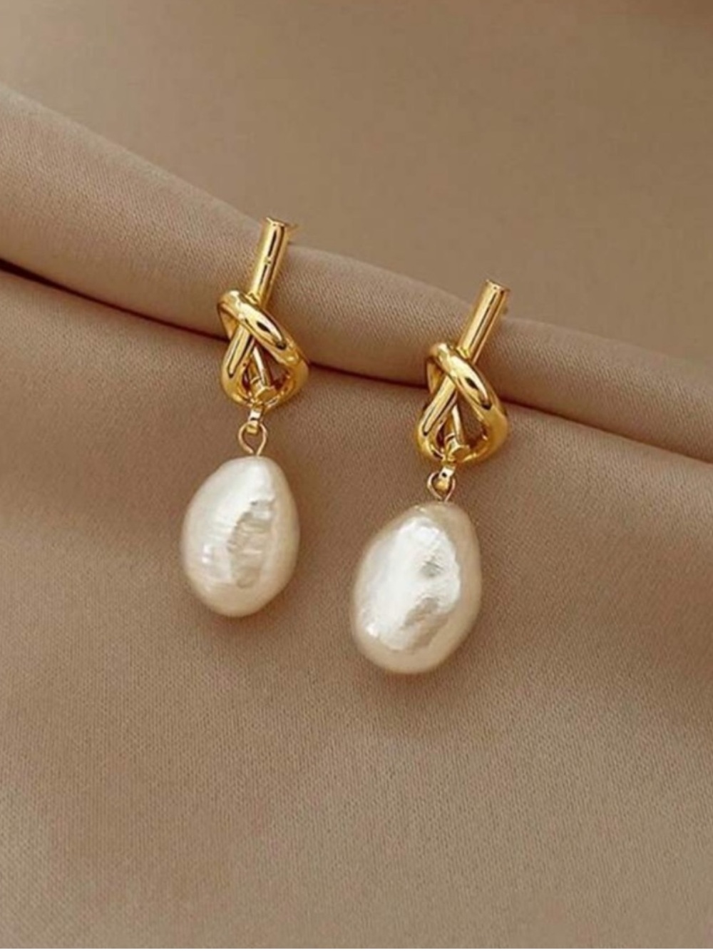 10K ⚜️ Gold Knot Drop Pearl Earrings - Women Jewelry